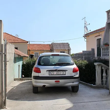 Apartment Apartments With A Parking Space Zadar - 6205 *