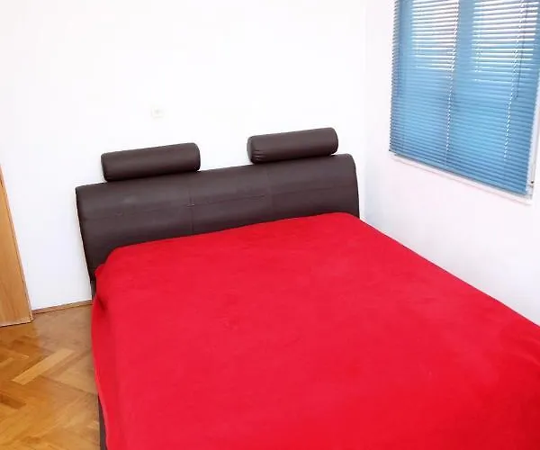 Apartments With A Parking Space Zadar - 6205 *